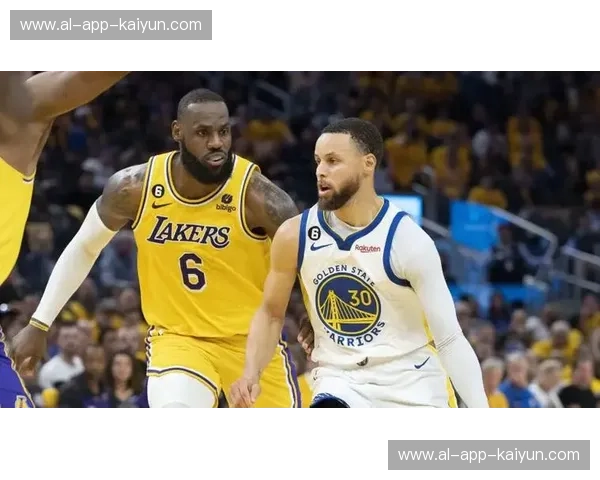 恩怨与传奇的终极共振：库里与勒布朗，谁才是这个时代的最终答案？